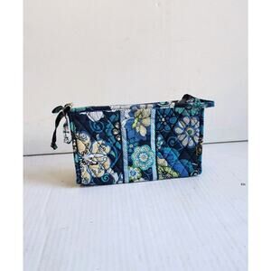 Vera Bradley large bow cosmetic in retired MOd Floral Blue pattern Zip W Pocket